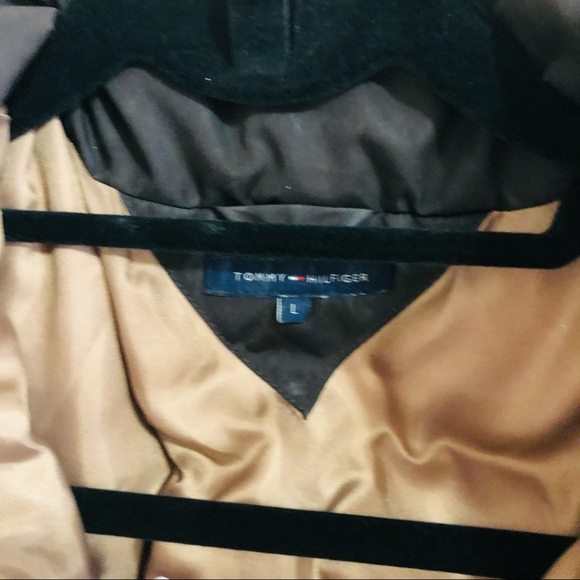 Vest - Picture 4 of 4